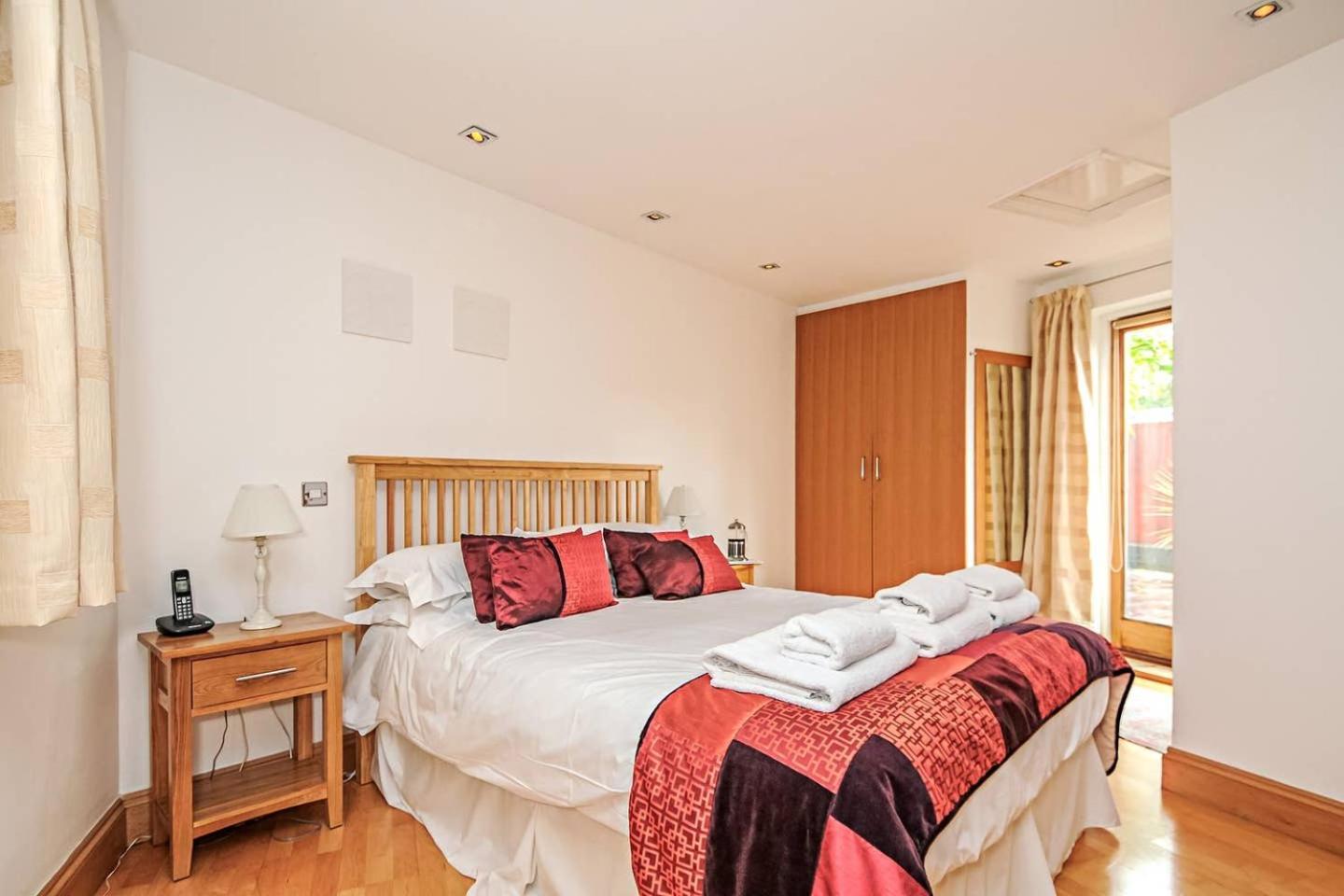 Righton - Two Bedroom Detached House, Summertown, Oxmstos Oxford
